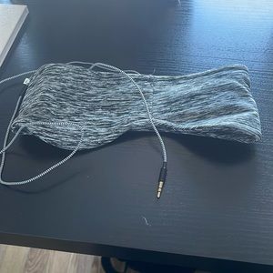 Sleep eye mask with “headphones” - NWOT